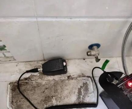 天峻屋顶漏水维修公司分享下卫生间漏水的危害及解决方法